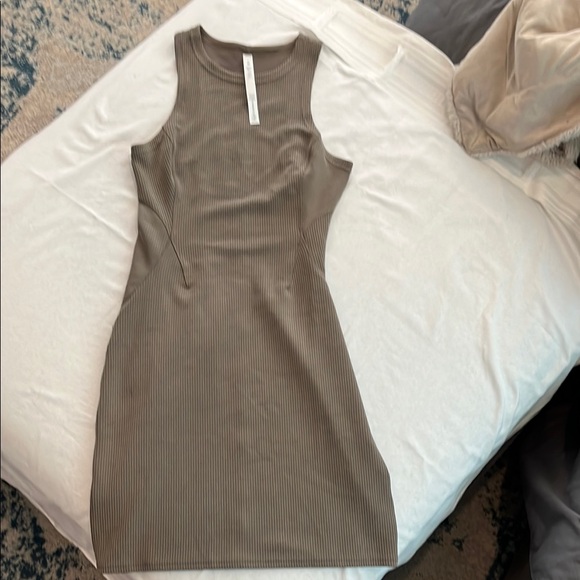 Align Ribbed Dress - Picture 3 of 8